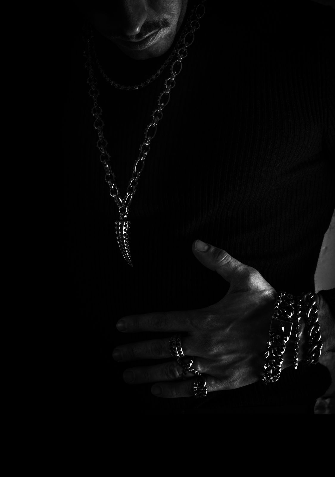 LEONY tusk necklace and bracelets, worn