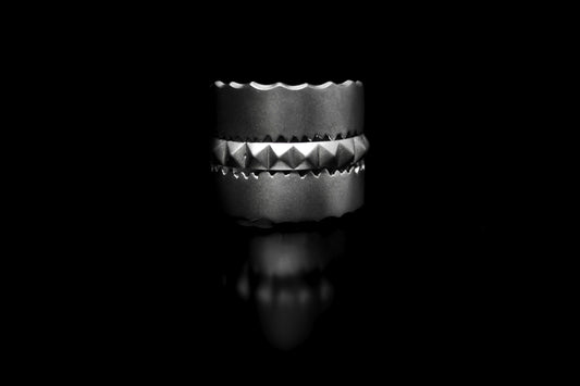 Line Small Stud Ring – 925 sterling silver ring by Leony Jewellery