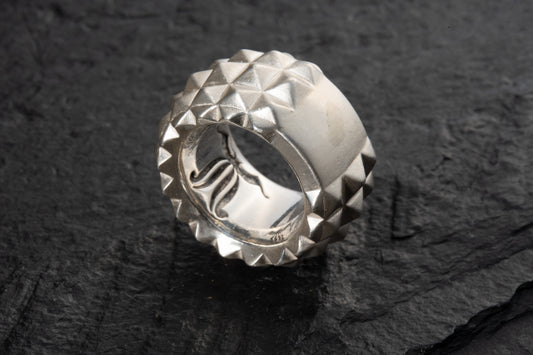 Studded Band Ring Empty – 925 sterling silver ring by Leony Jewellery