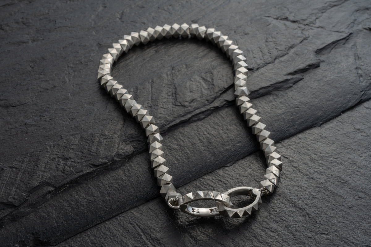 Studded Grain Wallet Chain – 925 sterling silver necklace by Leony Jewellery
