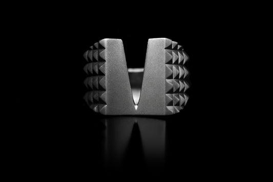 V-Cut with Studs Ring – 925 sterling silver ring by Leony Jewellery
